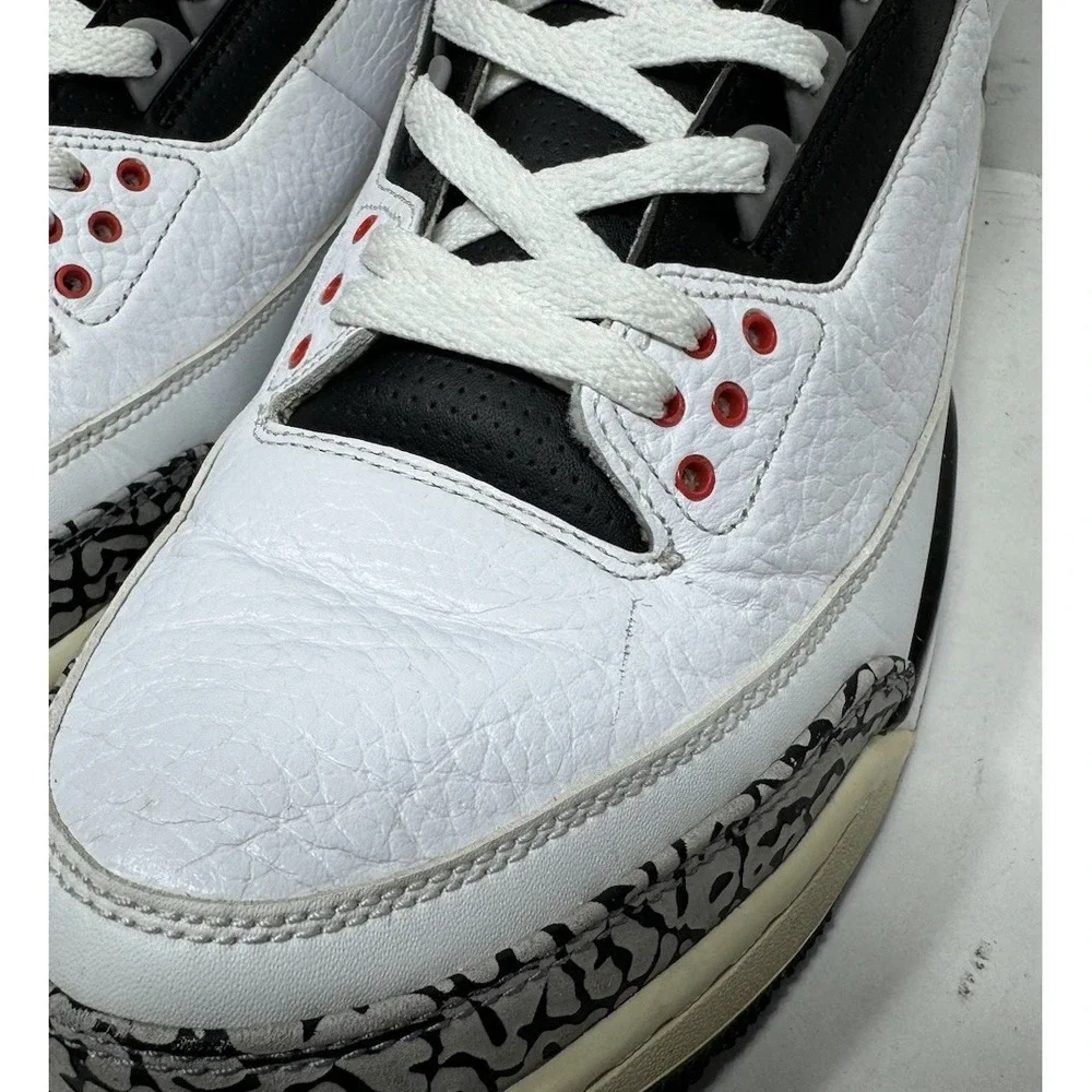 Nike Air Jordan 3 Retro Infrared 136064-123 Size 12 White Black Red Cement Bred‎